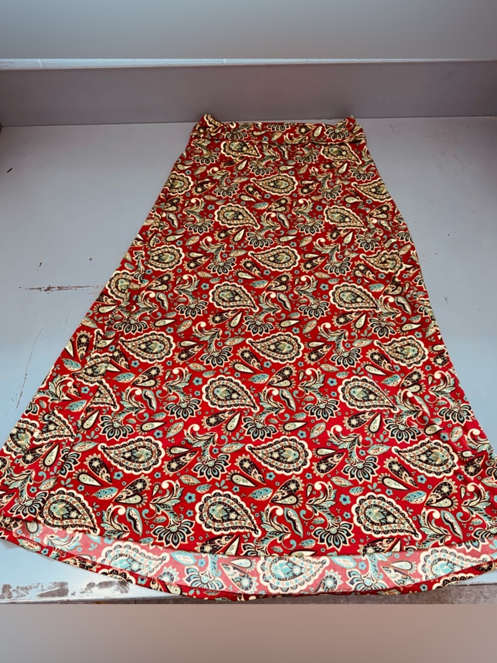 Lularoe Paisley Floral Maxi skirt with yoga waistband Size: Large